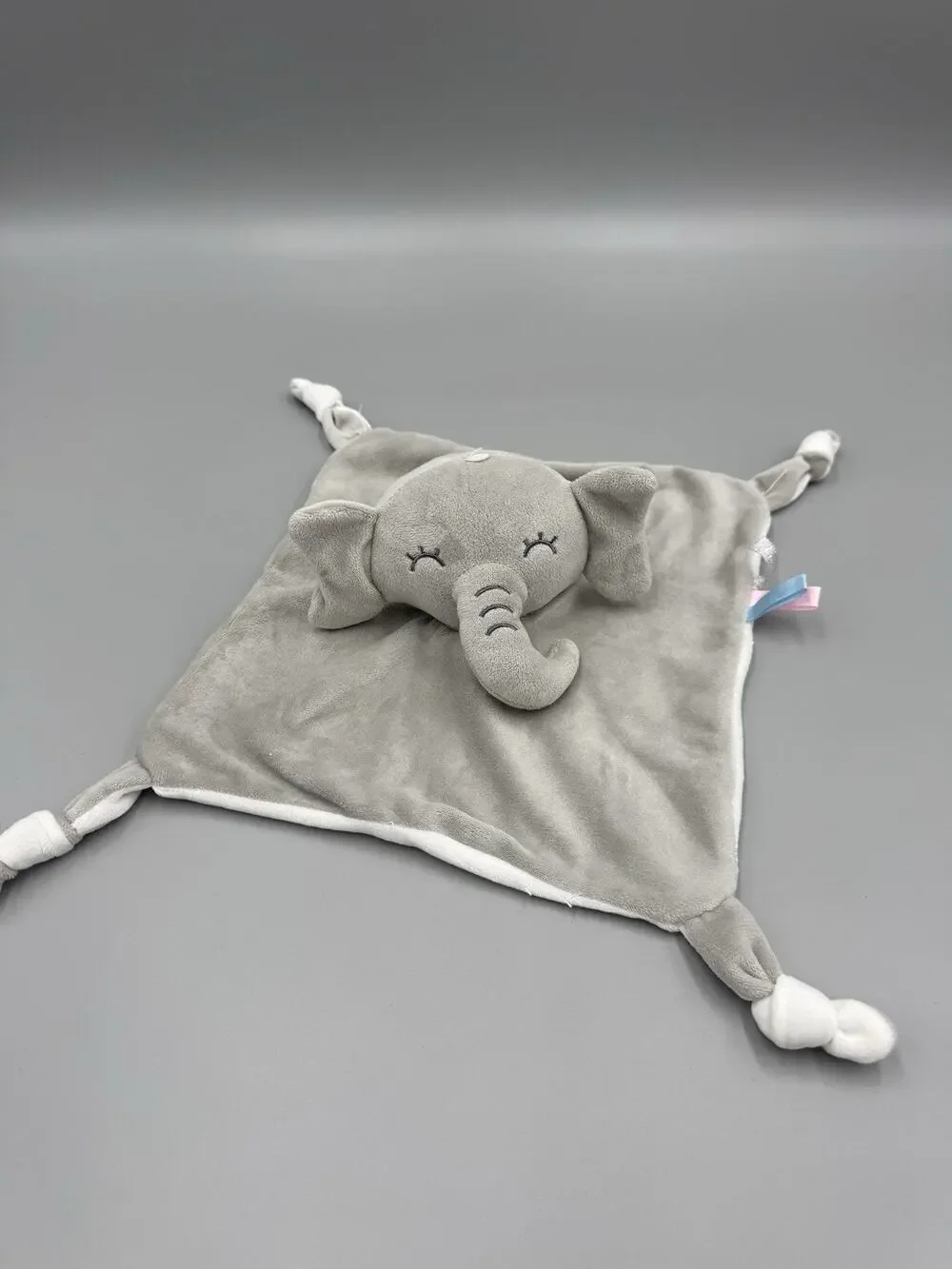 Gray Baby Elephant Lovey Rattle Security Blanket Knotted Corners No Tag